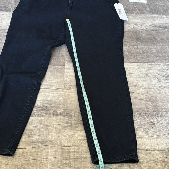 Fashion To Figure High Rise Skinny Jeans - Picture 4 of 8